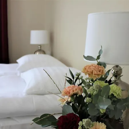 Kartanon Meijeri Hotell *